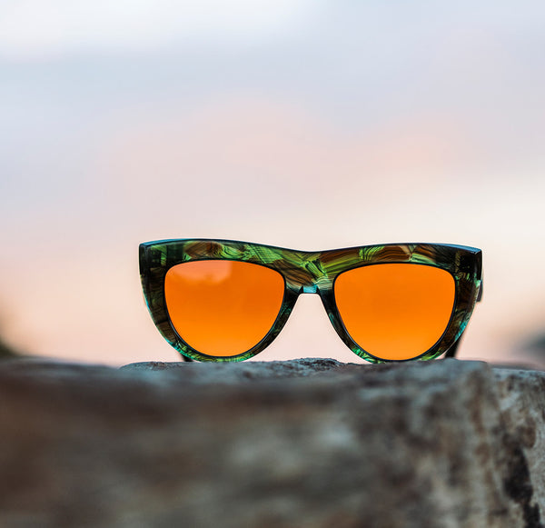 Why Certain Sunglass and Optical Lenses Scratch and Smudge More Than Others?